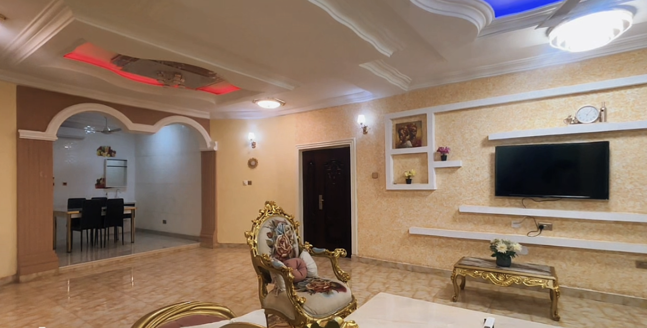 Apartment (2 Bedrooms) room video preview
